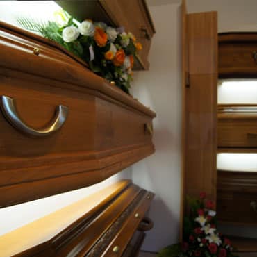 Exposition des cercueils Adapté à tous les budgets